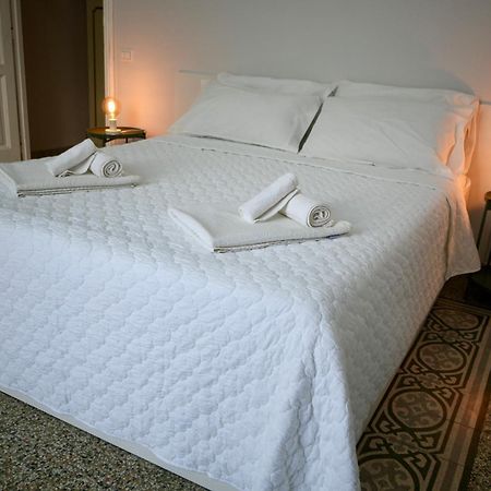 Residenza Vecchia Napoli 60 Apartment Ngoại thất bức ảnh
